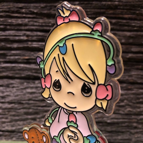 1995 Precious Moments Christmas t-light holder Xmas lights Pastel big eyes sad🩵 - Picture 8 of 12